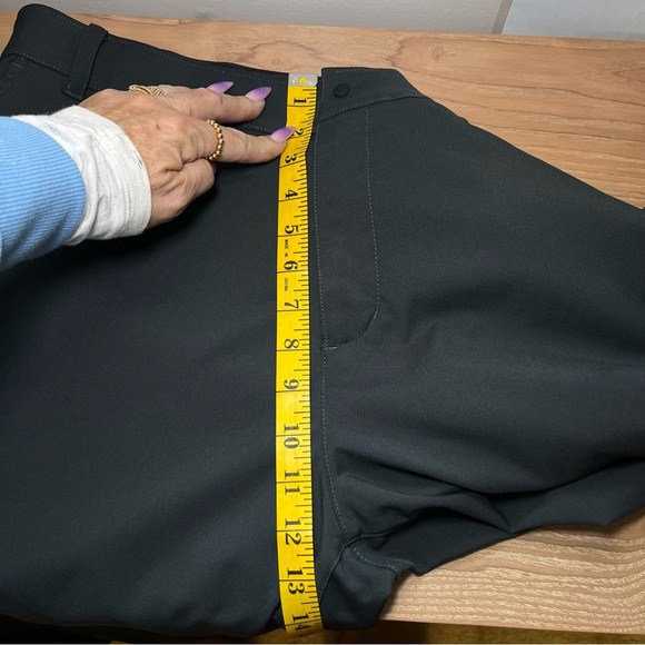 Nike Dri Fit Black Tech Performance Golf Active Pants Gripping Waistband‎ Casual - Picture 13 of 13